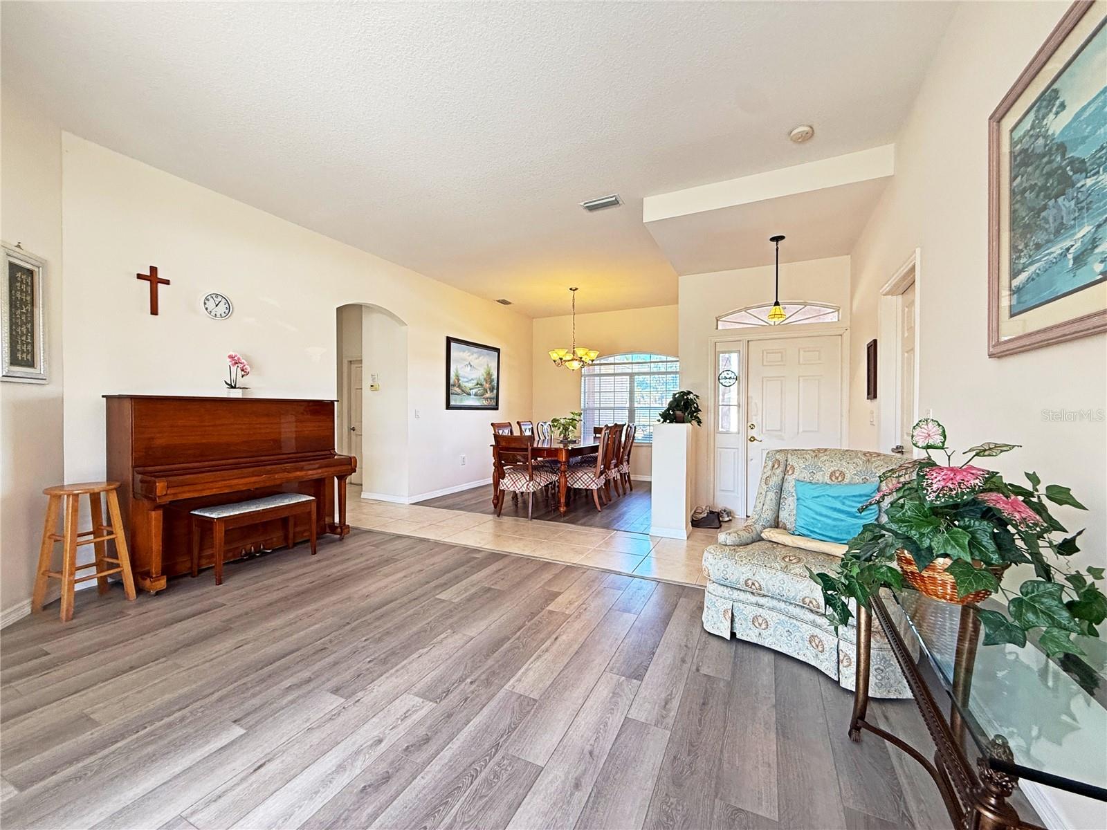 9011 PROVINCE ST, SARASOTA, FL, 34240