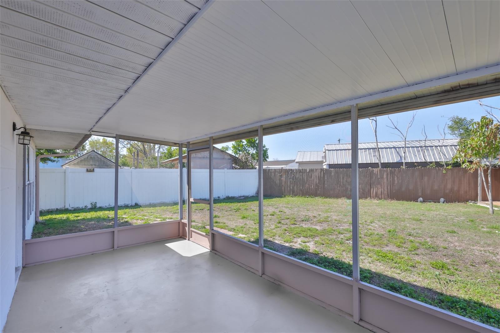 460 FLAMINGO DR, APOLLO BEACH, FL, 33572