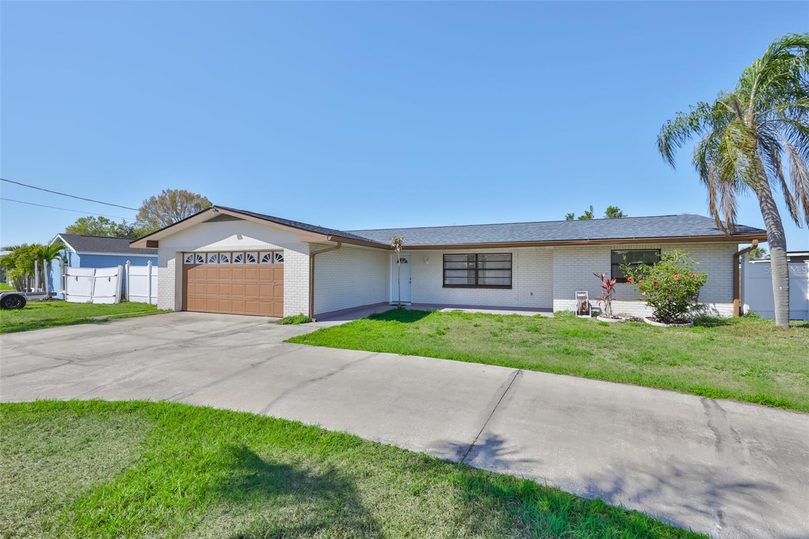 460 FLAMINGO DR, APOLLO BEACH, FL, 33572