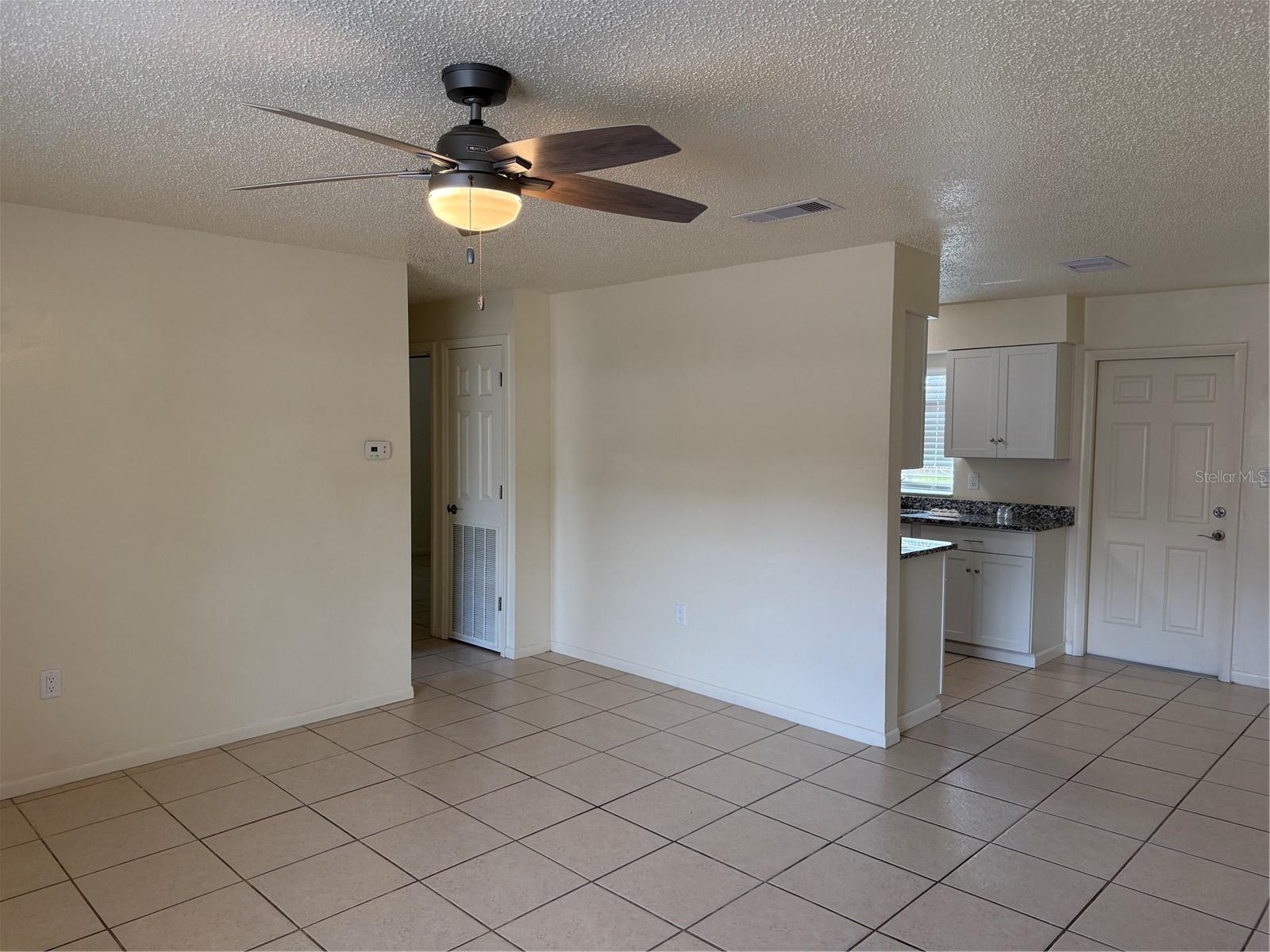 824 S LONE OAK DR #b, LEESBURG, FL, 34748