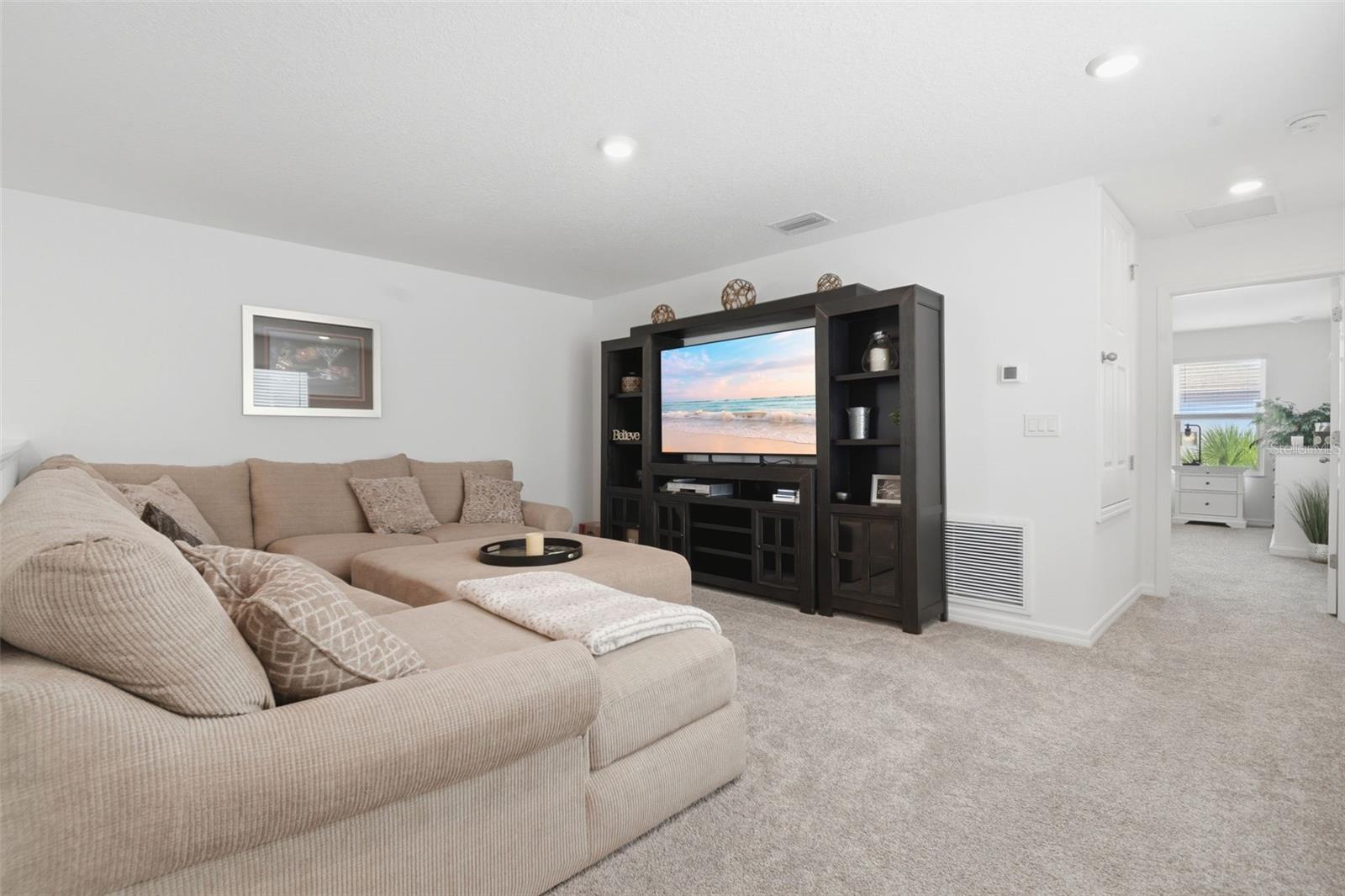1088 HAPPY FOREST LOOP, DELAND, FL, 32720
