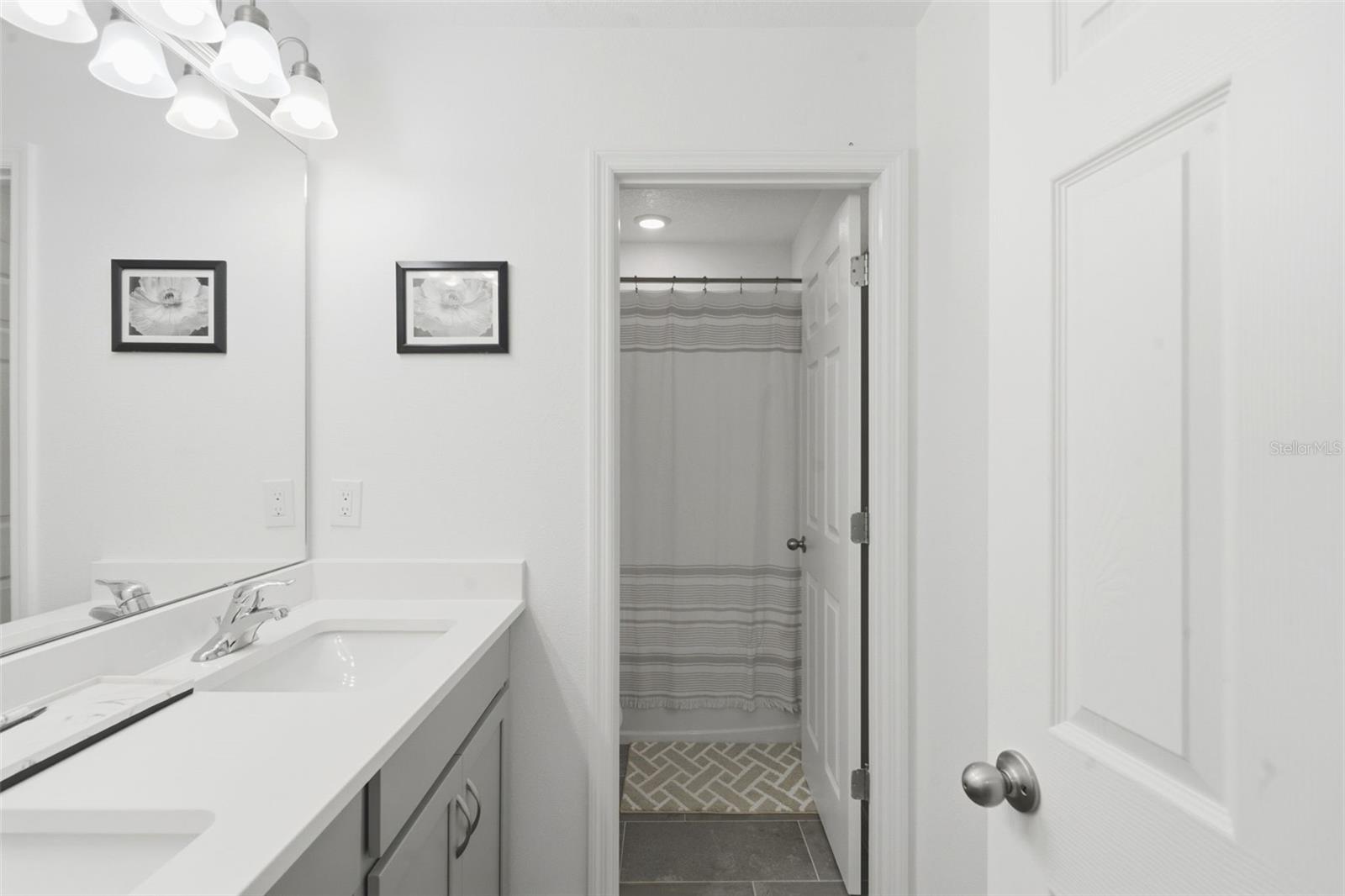 1088 HAPPY FOREST LOOP, DELAND, FL, 32720