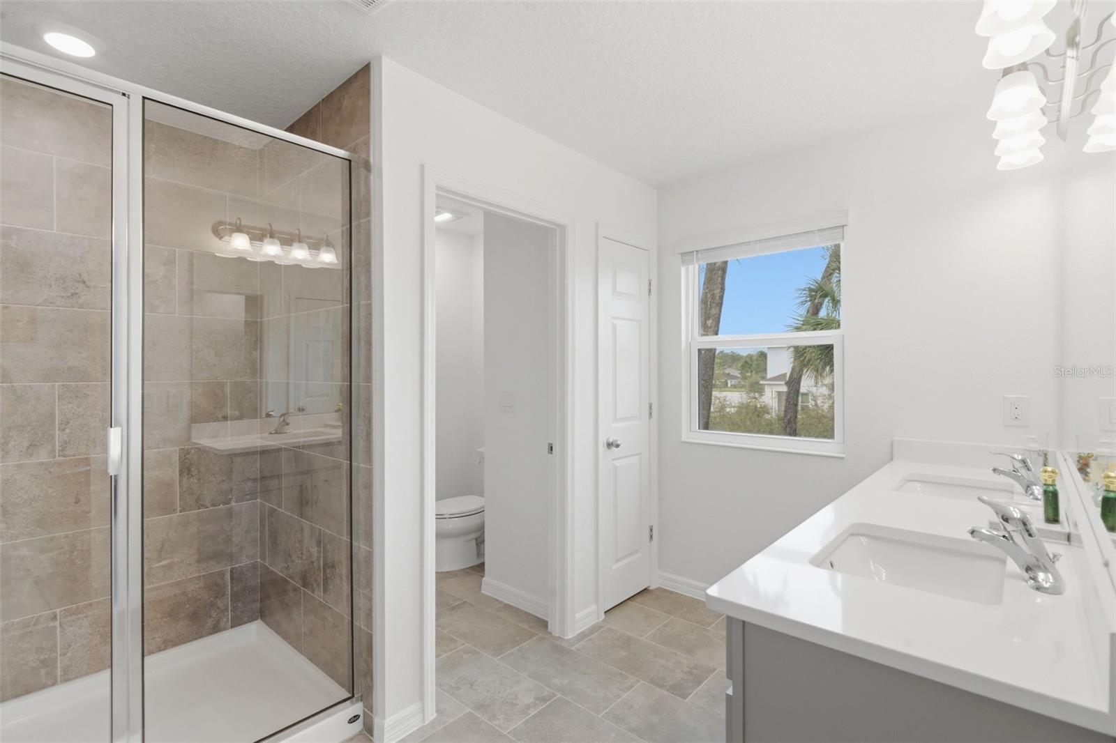 1088 HAPPY FOREST LOOP, DELAND, FL, 32720