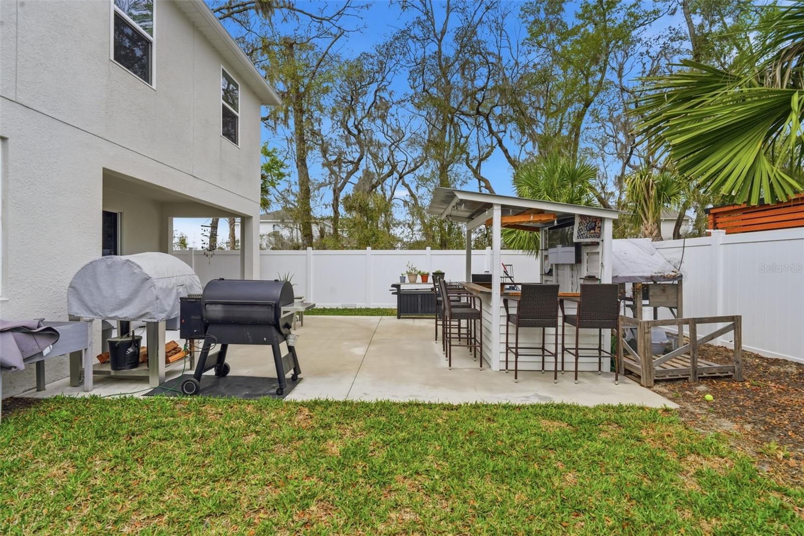 1088 HAPPY FOREST LOOP, DELAND, FL, 32720