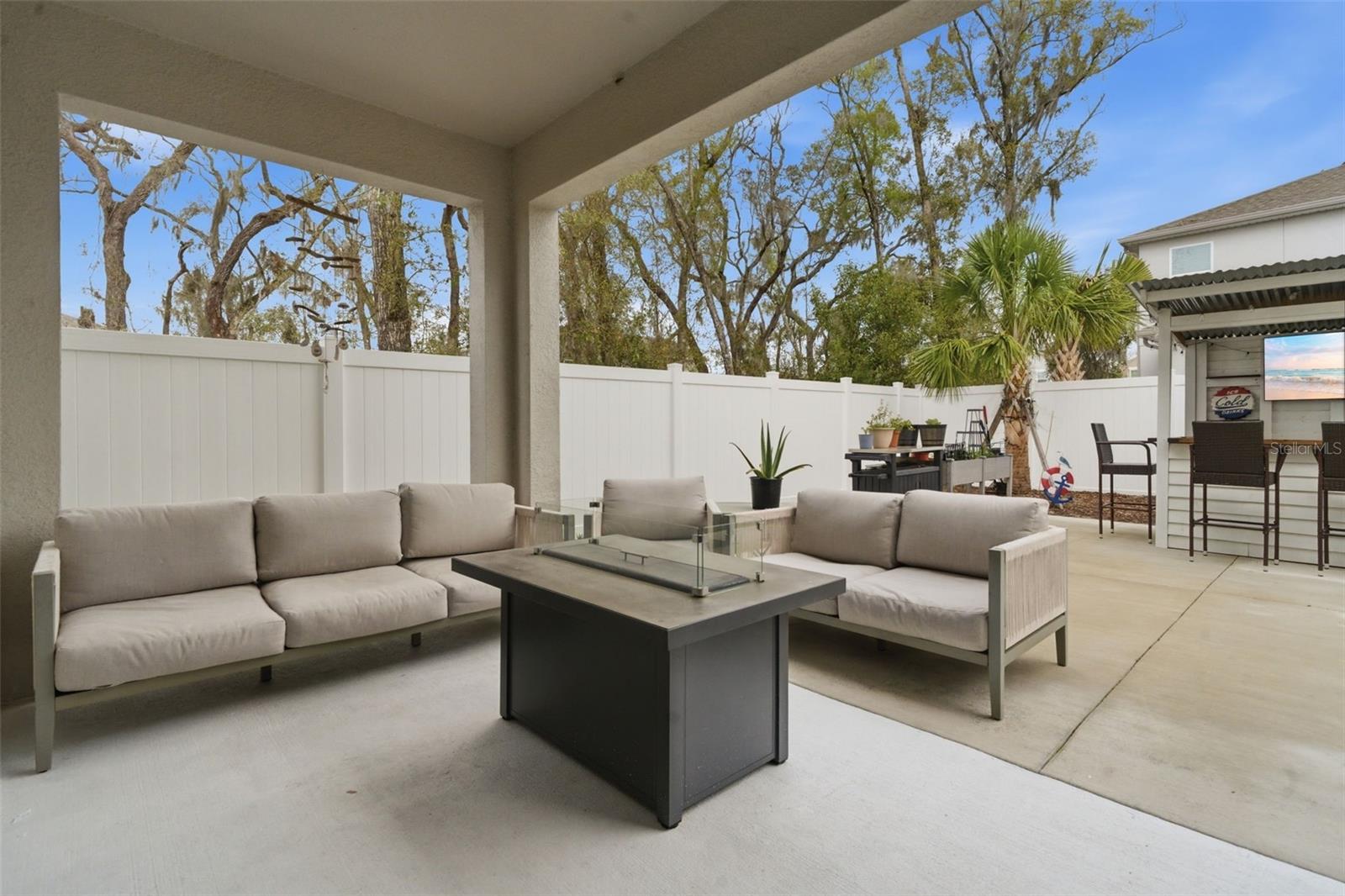 1088 HAPPY FOREST LOOP, DELAND, FL, 32720