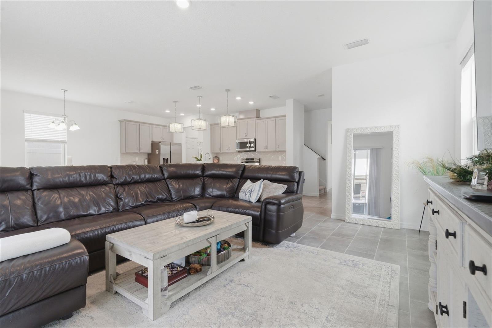 1088 HAPPY FOREST LOOP, DELAND, FL, 32720
