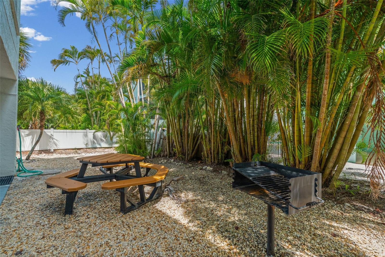 3701 5TH AVE #1, HOLMES BEACH, FL, 34217