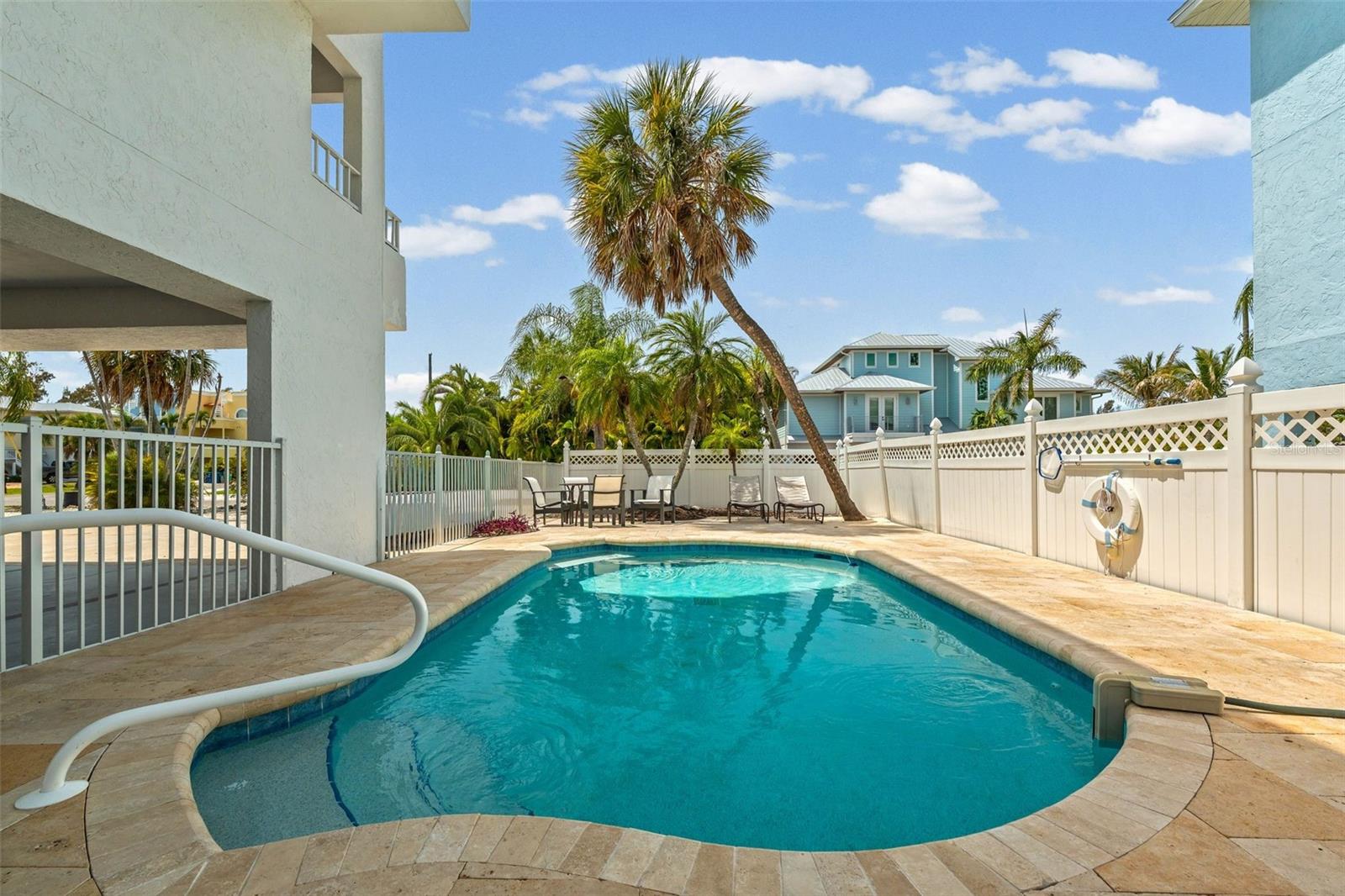 3701 5TH AVE #1, HOLMES BEACH, FL, 34217