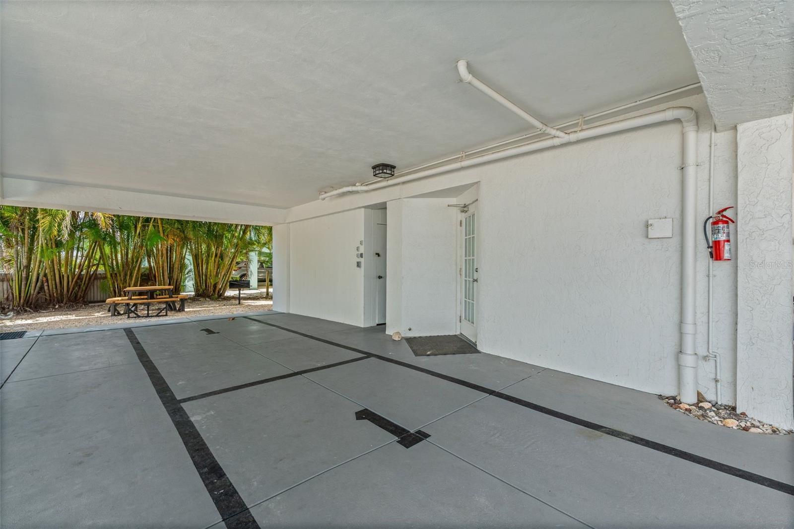 3701 5TH AVE #1, HOLMES BEACH, FL, 34217