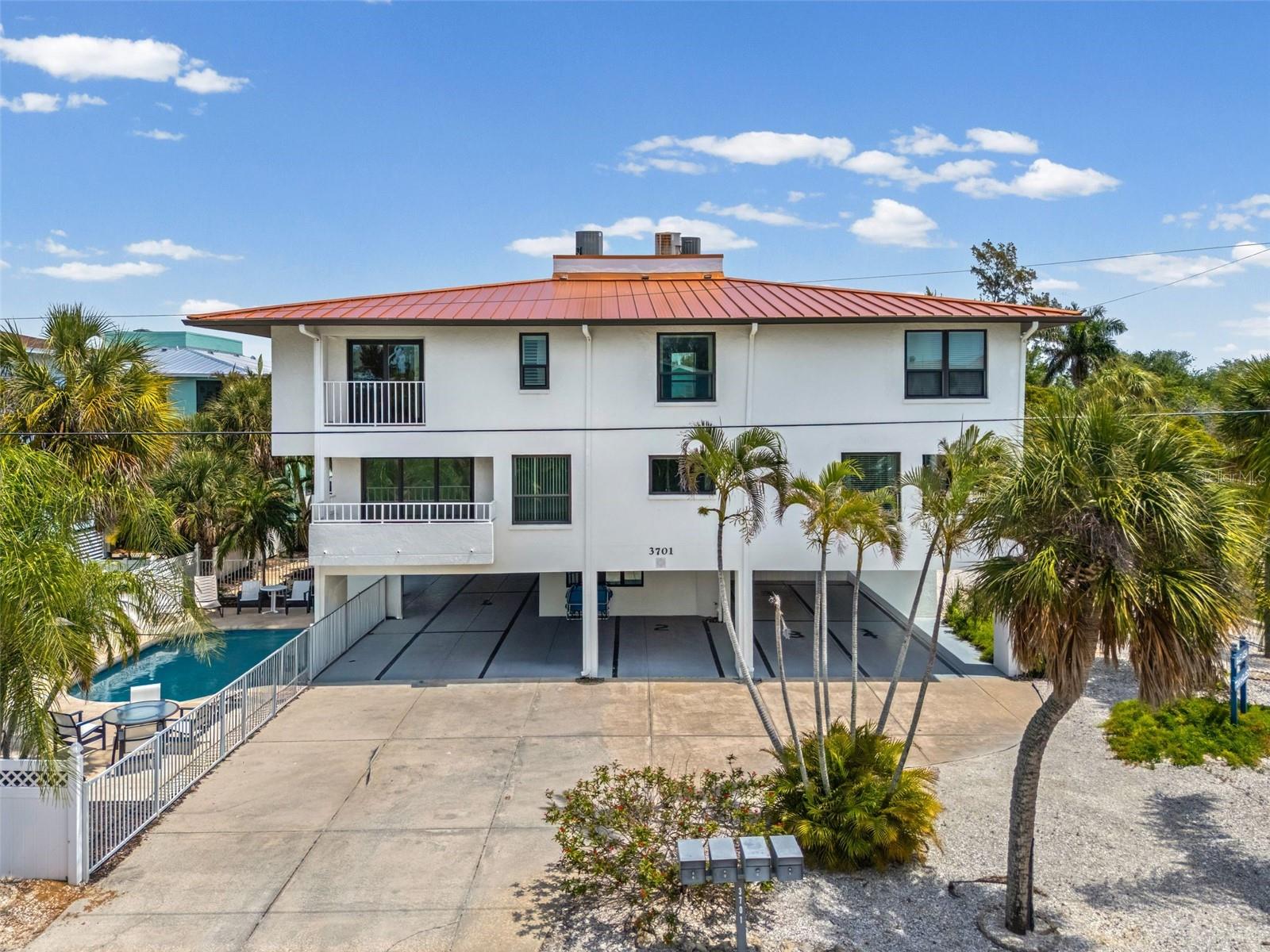 3701 5TH AVE #1, HOLMES BEACH, FL, 34217