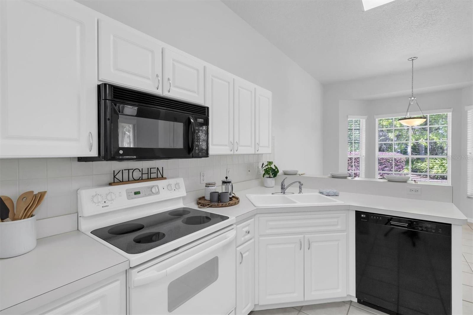 7527 MOORGATE CT, NEW PORT RICHEY, FL, 34654