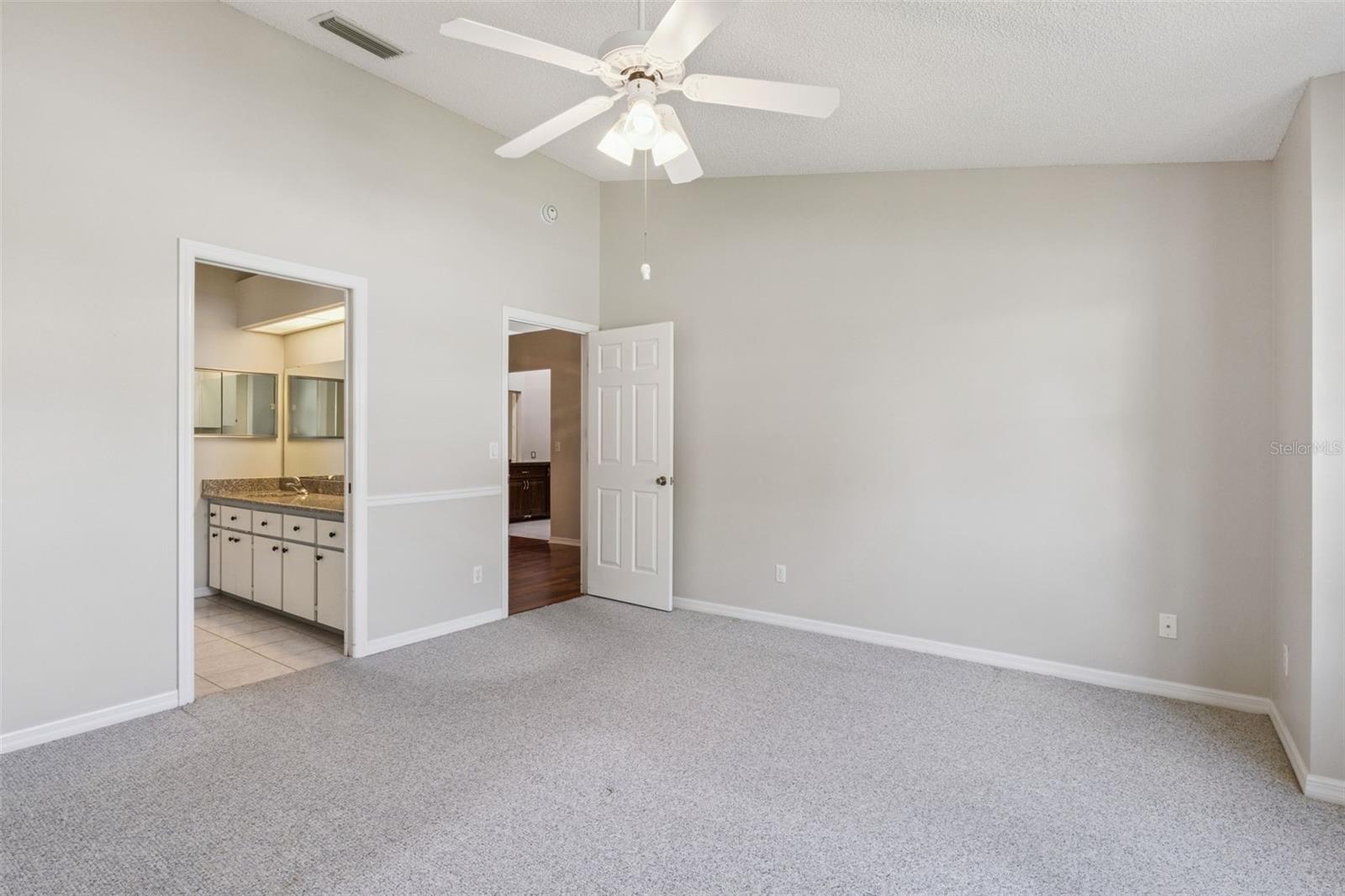 6122 WADE ST, LEESBURG, FL, 34748