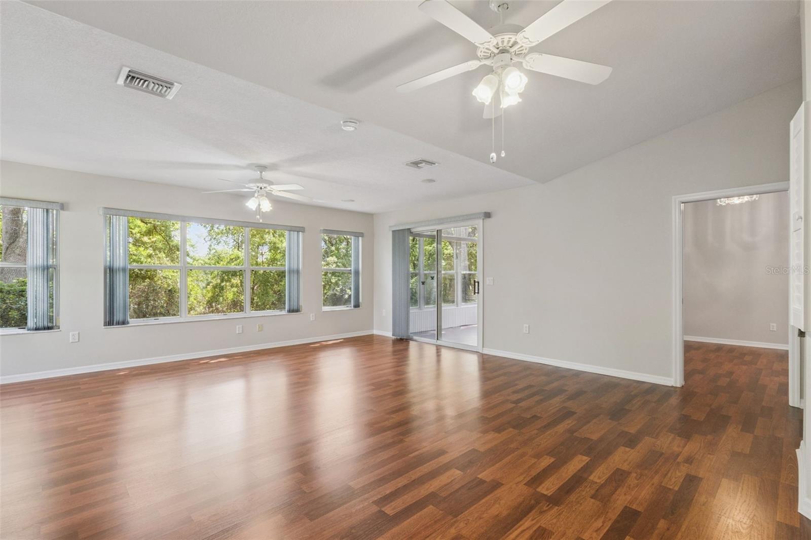 6122 WADE ST, LEESBURG, FL, 34748