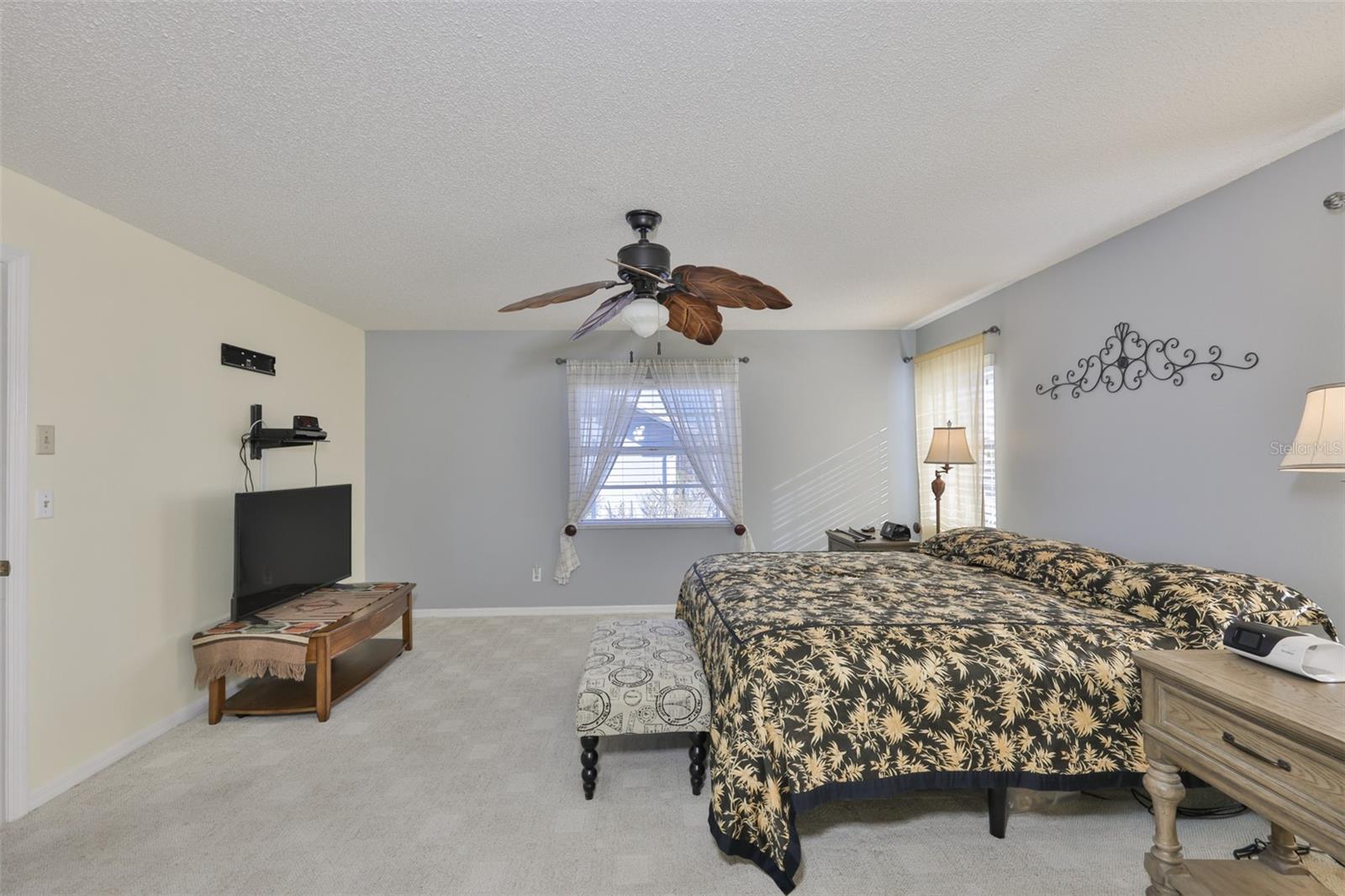 1809 GRANVILLE LN, SUN CITY CENTER, FL, 33573