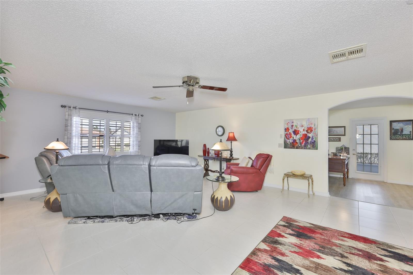 1809 GRANVILLE LN, SUN CITY CENTER, FL, 33573