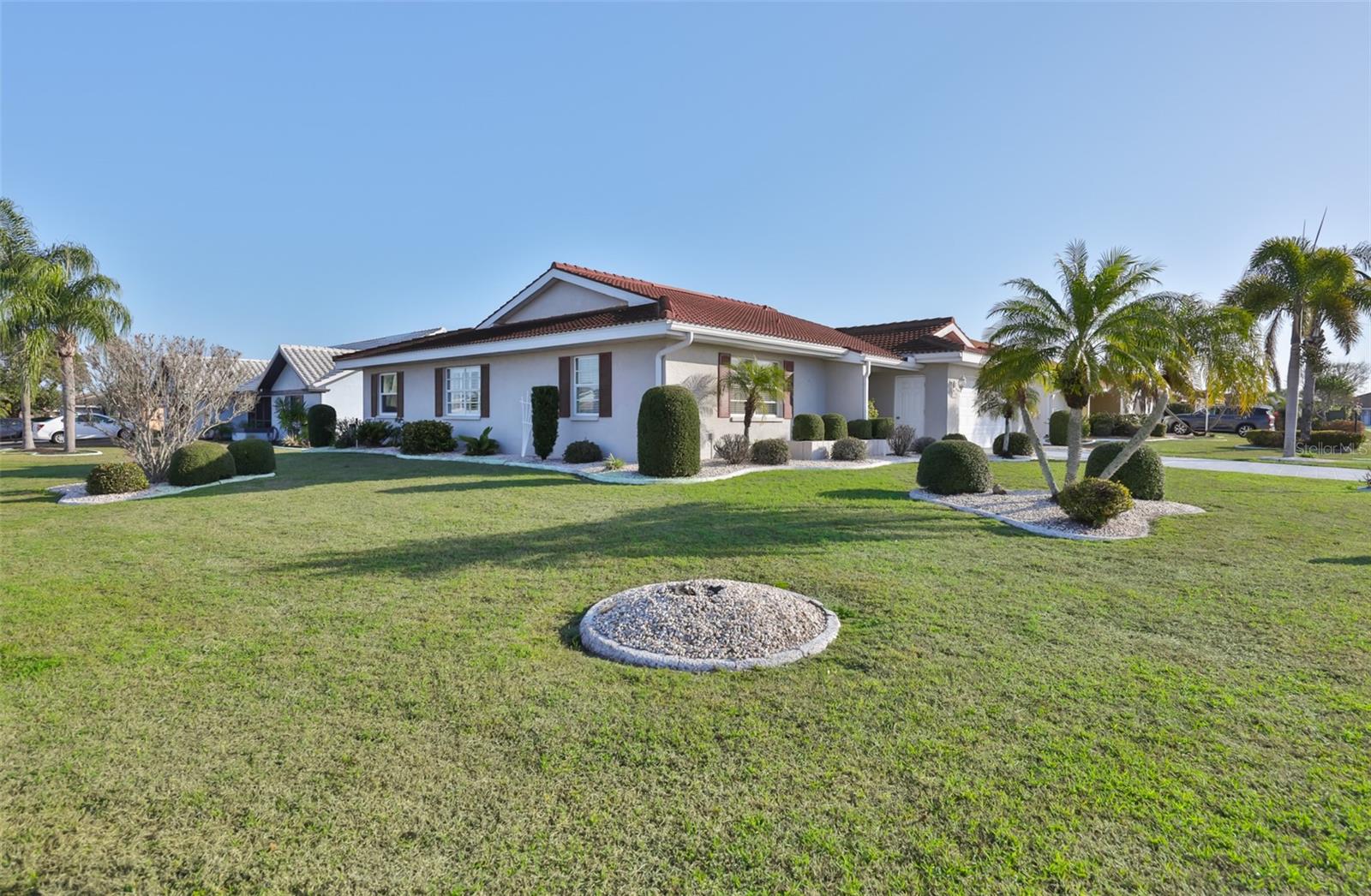 1809 GRANVILLE LN, SUN CITY CENTER, FL, 33573