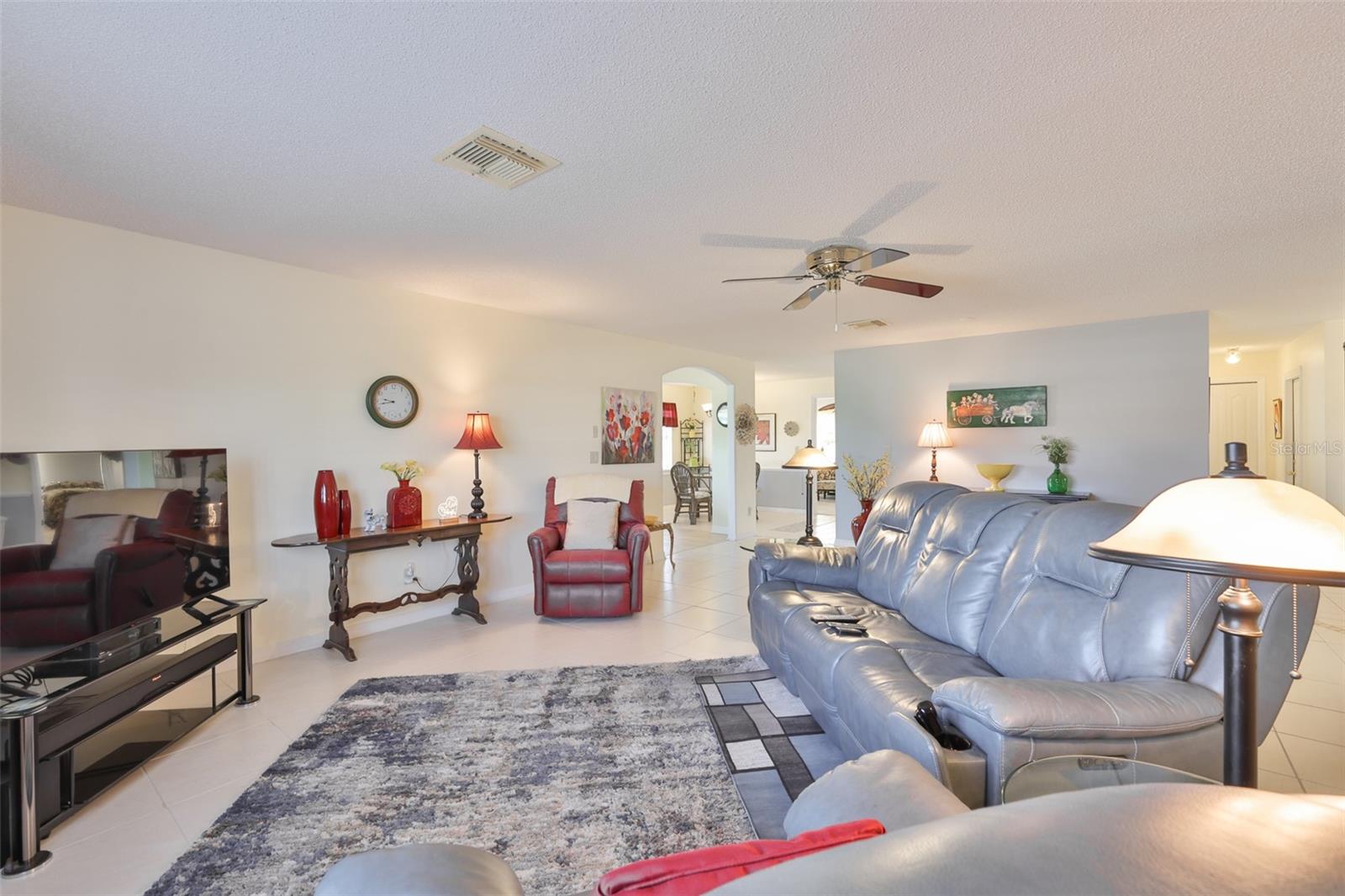 1809 GRANVILLE LN, SUN CITY CENTER, FL, 33573
