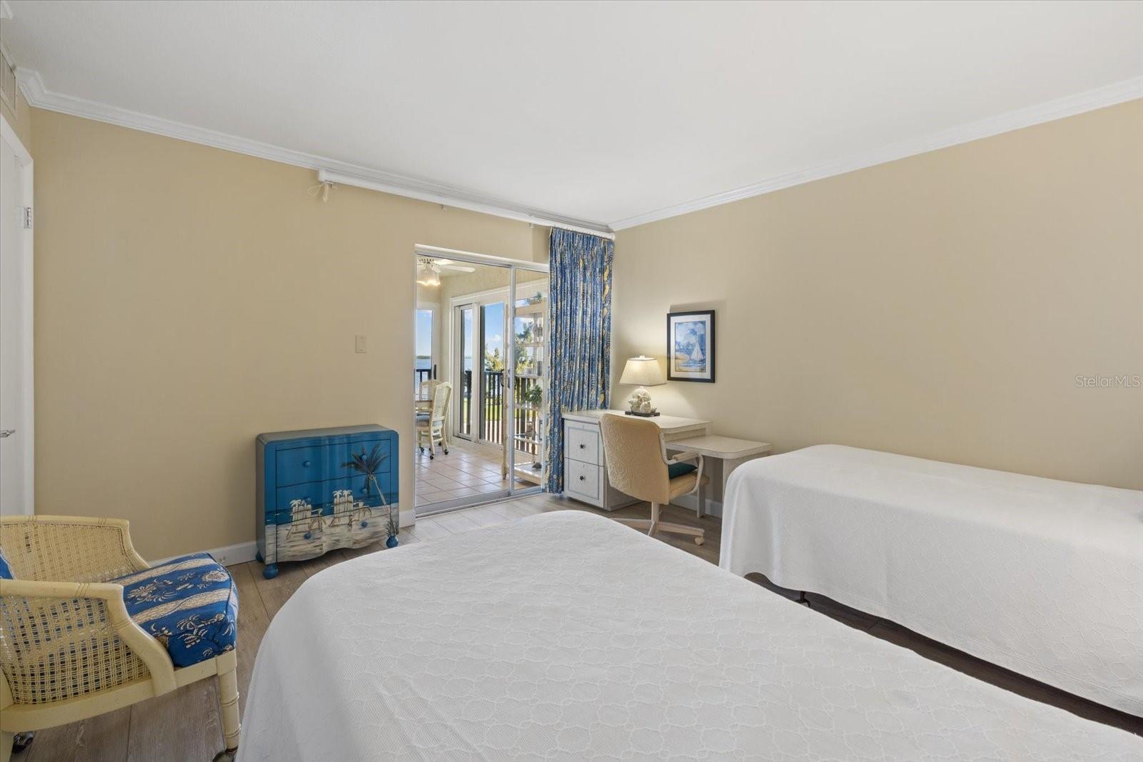 3240 GULF OF MEXICO DR #B402, LONGBOAT KEY, FL, 34228