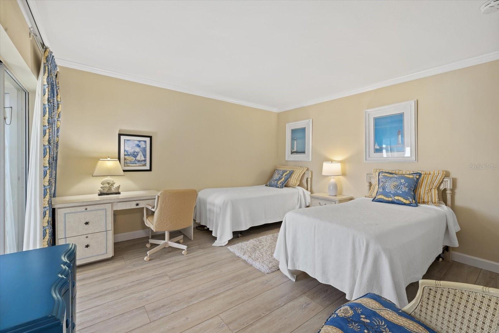 3240 GULF OF MEXICO DR #B402, LONGBOAT KEY, FL, 34228