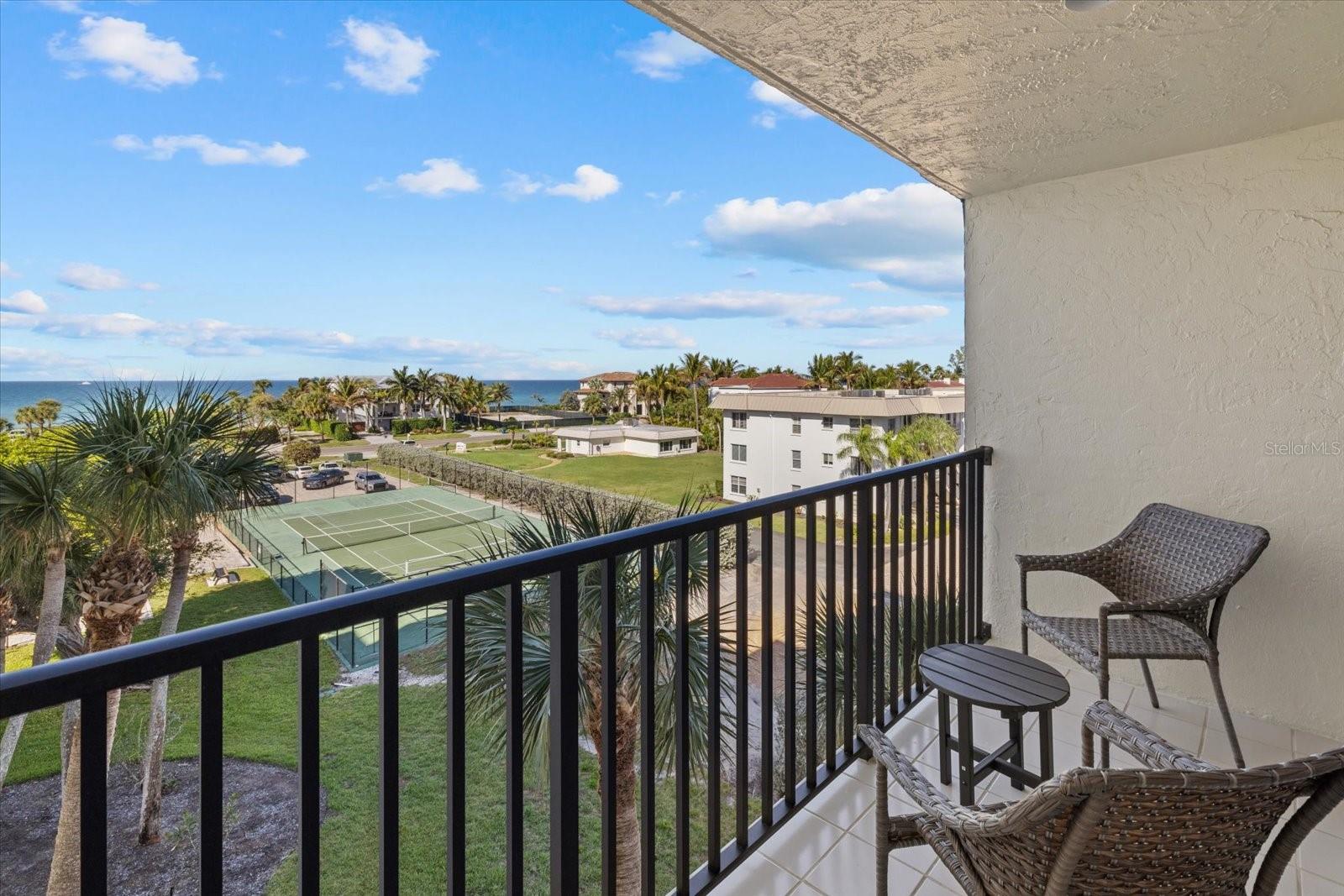 3240 GULF OF MEXICO DR #B402, LONGBOAT KEY, FL, 34228