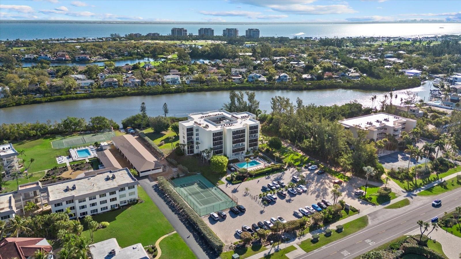 3240 GULF OF MEXICO DR #B402, LONGBOAT KEY, FL, 34228
