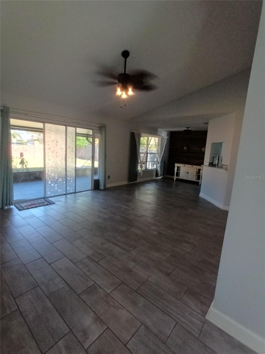 1025 KELSEY AVE, OVIEDO, FL, 32765