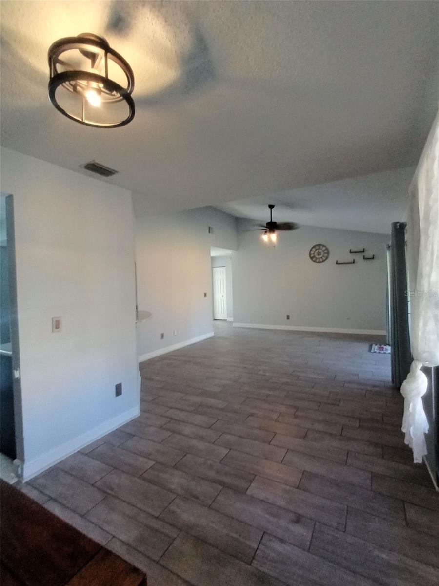 1025 KELSEY AVE, OVIEDO, FL, 32765