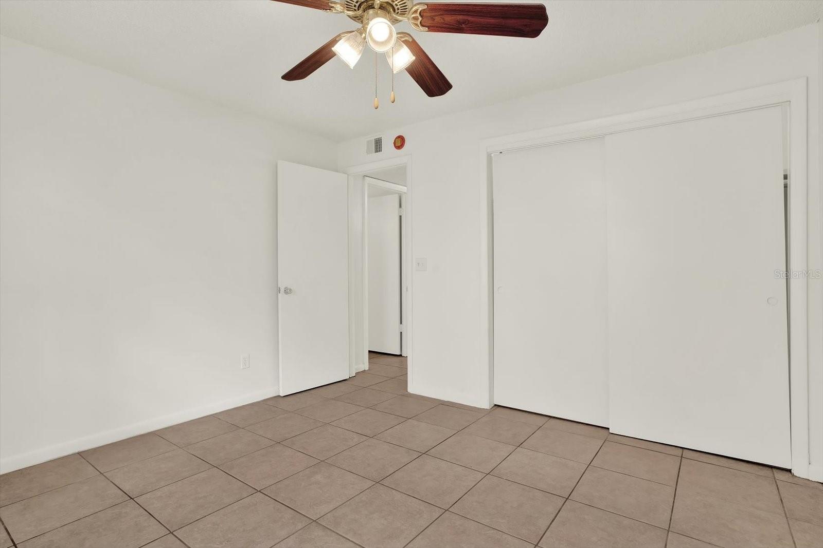 9130 TUDOR DR #M105, TAMPA, FL, 33615