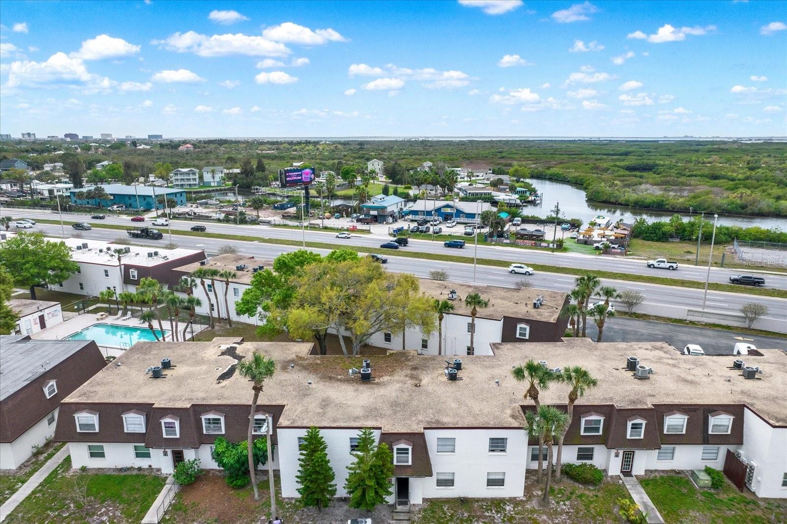 9130 TUDOR DR #M105, TAMPA, FL, 33615