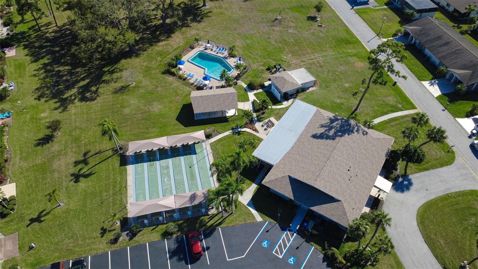 1327 GLENDALE CIR W #218, SARASOTA, FL, 34232