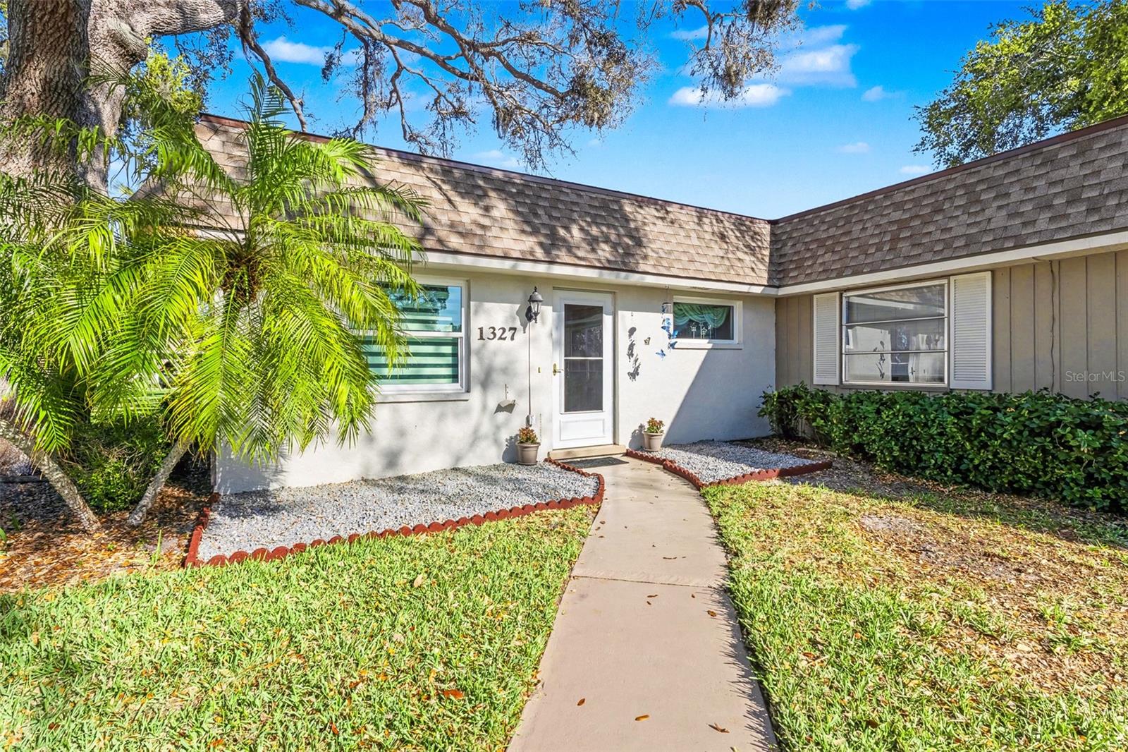 1327 GLENDALE CIR W #218, SARASOTA, FL, 34232
