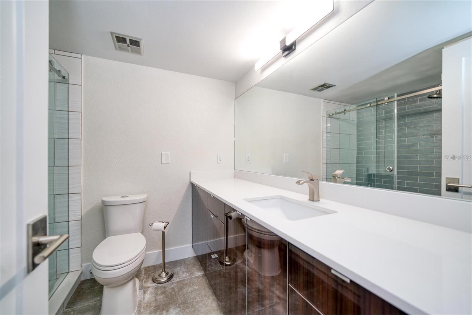 105 ISLAND WAY #143, CLEARWATER, FL, 33767