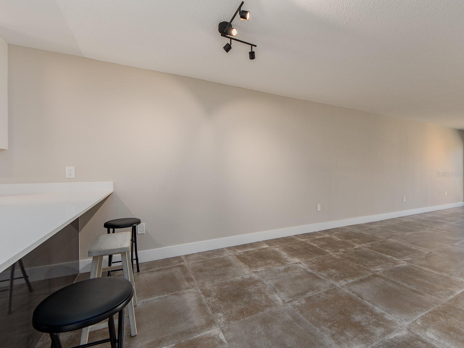 105 ISLAND WAY #143, CLEARWATER, FL, 33767