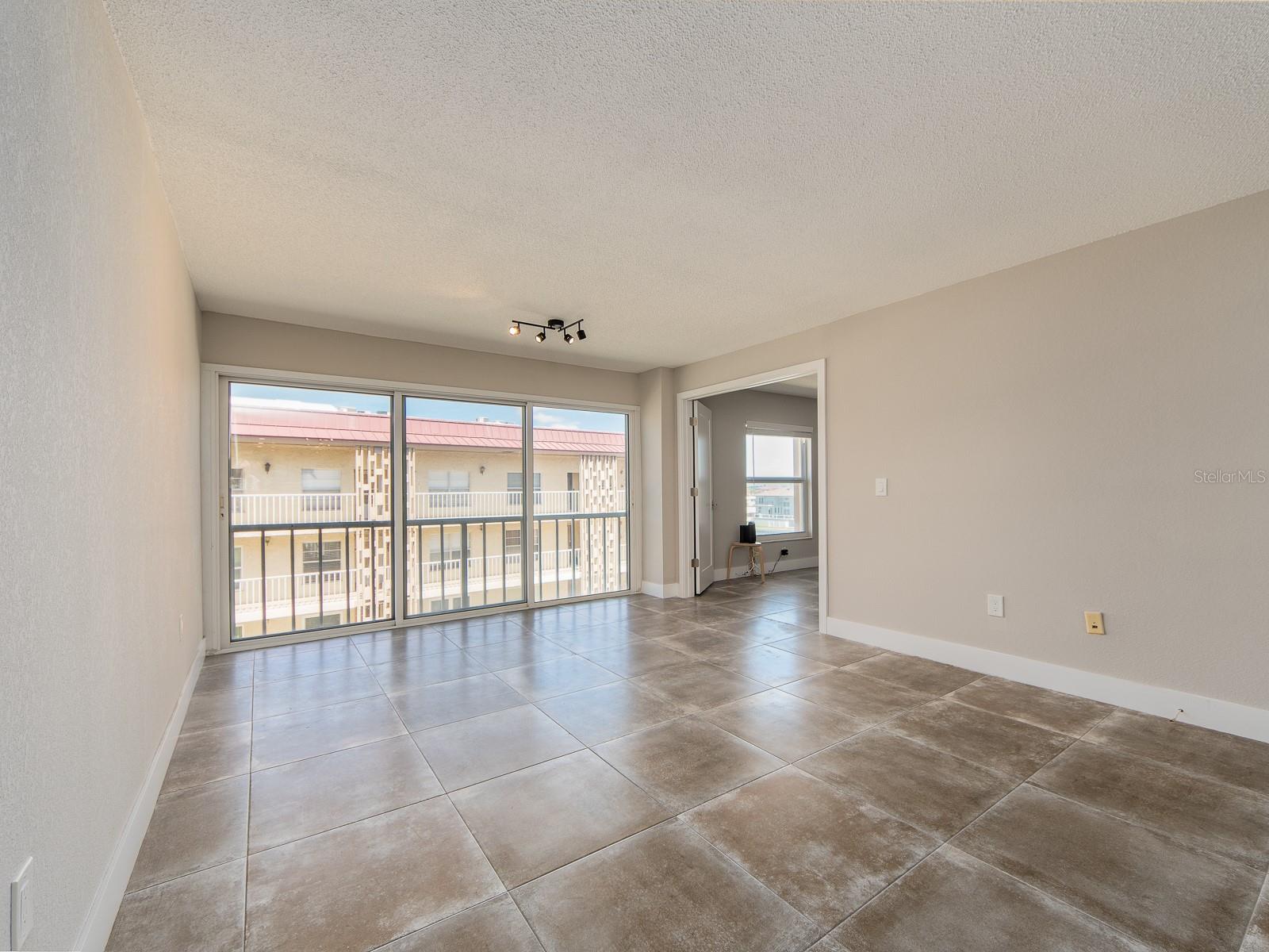 105 ISLAND WAY #143, CLEARWATER, FL, 33767