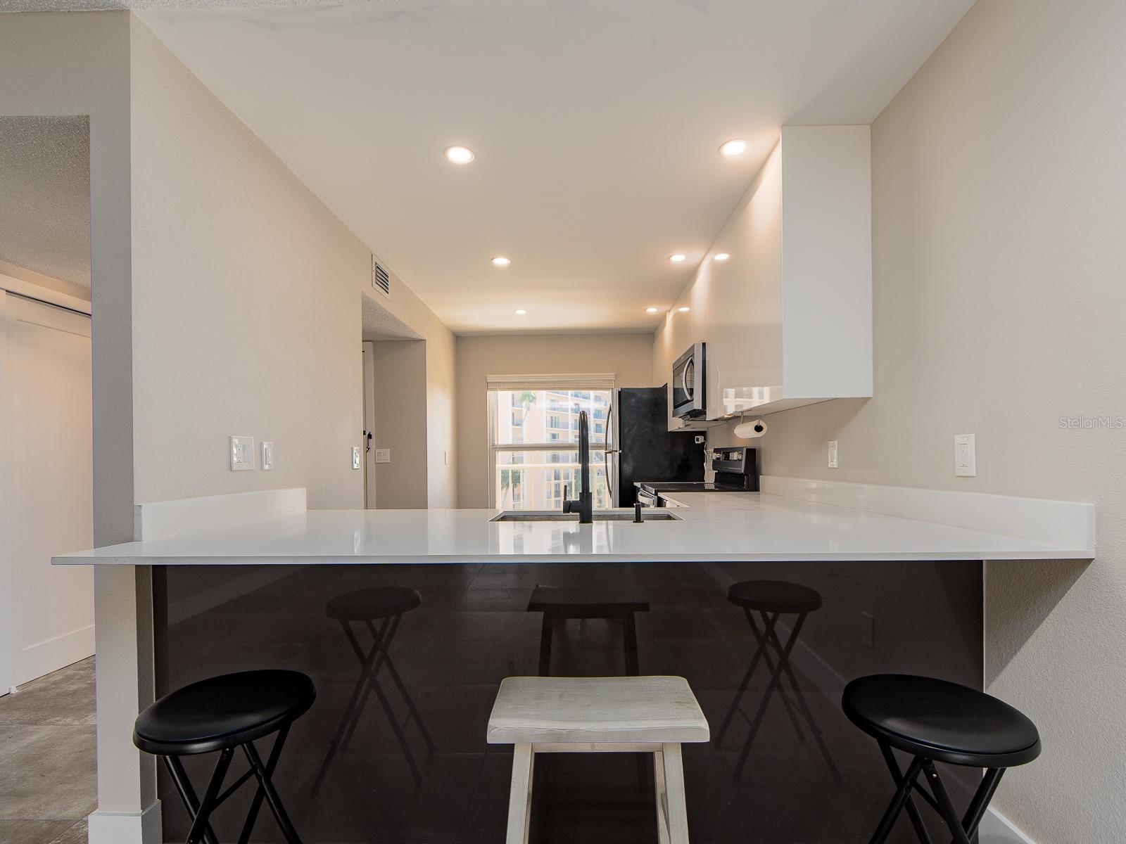 105 ISLAND WAY #143, CLEARWATER, FL, 33767