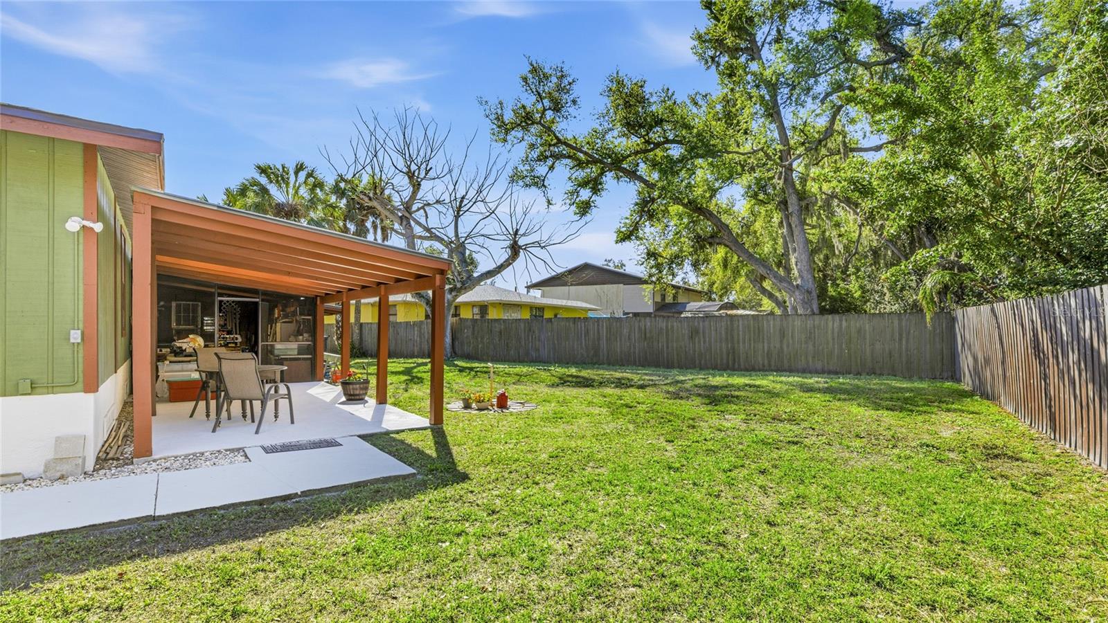 906 TROPICAL DR, BRADENTON, FL, 34208