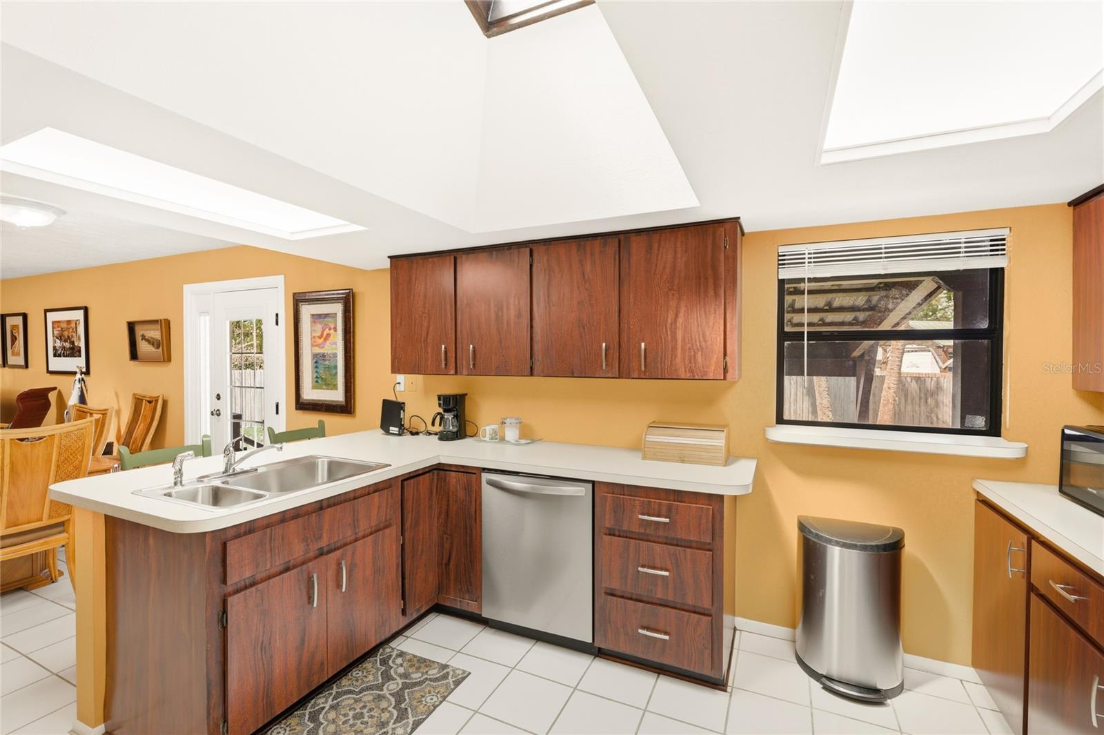 906 TROPICAL DR, BRADENTON, FL, 34208