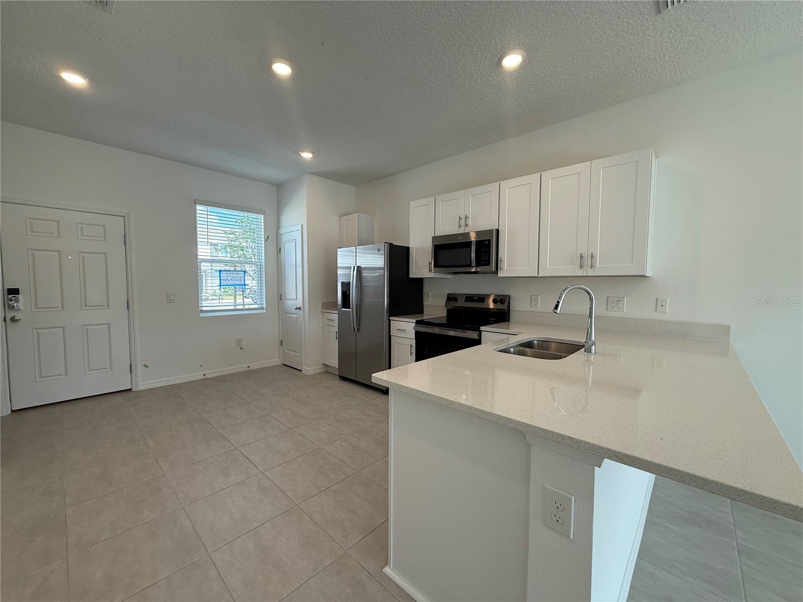 3009 SKYLINE LOOP, KISSIMMEE, FL, 34758
