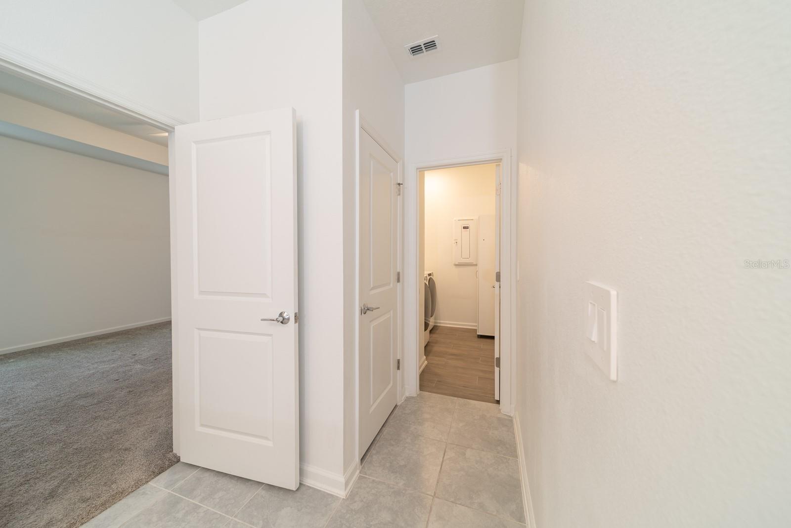 2898 ARMSTRONG AVE, CLERMONT, FL, 34714