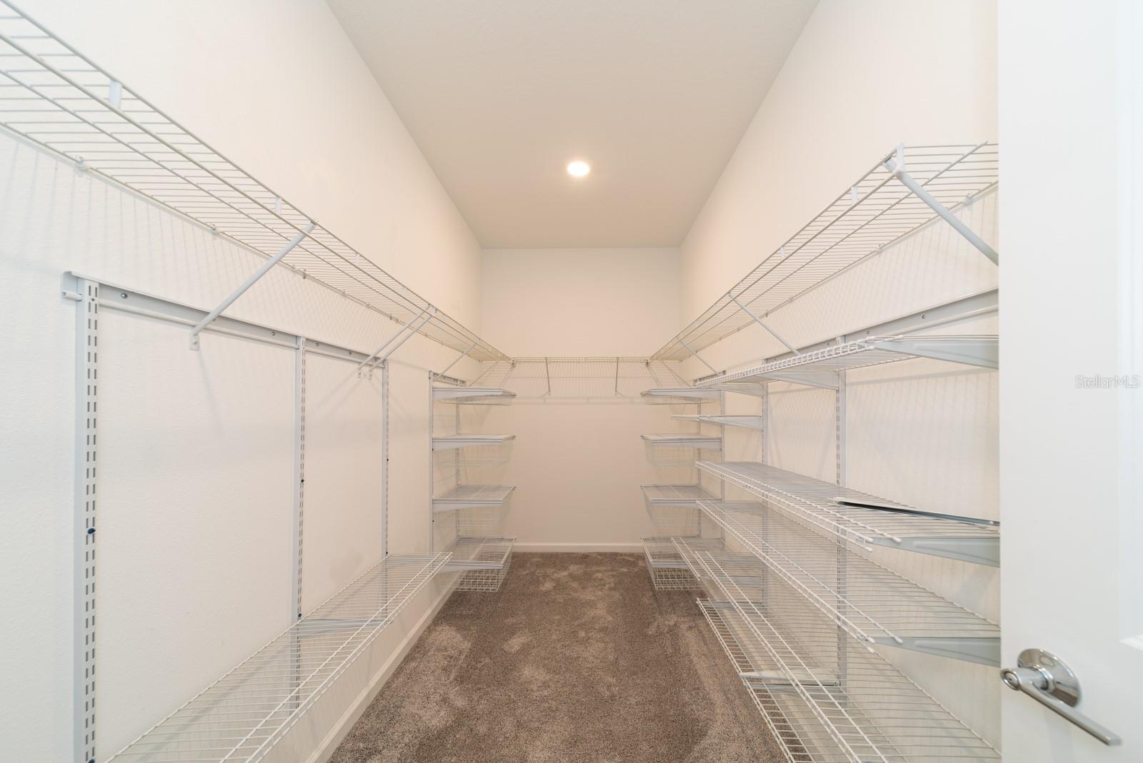 2898 ARMSTRONG AVE, CLERMONT, FL, 34714