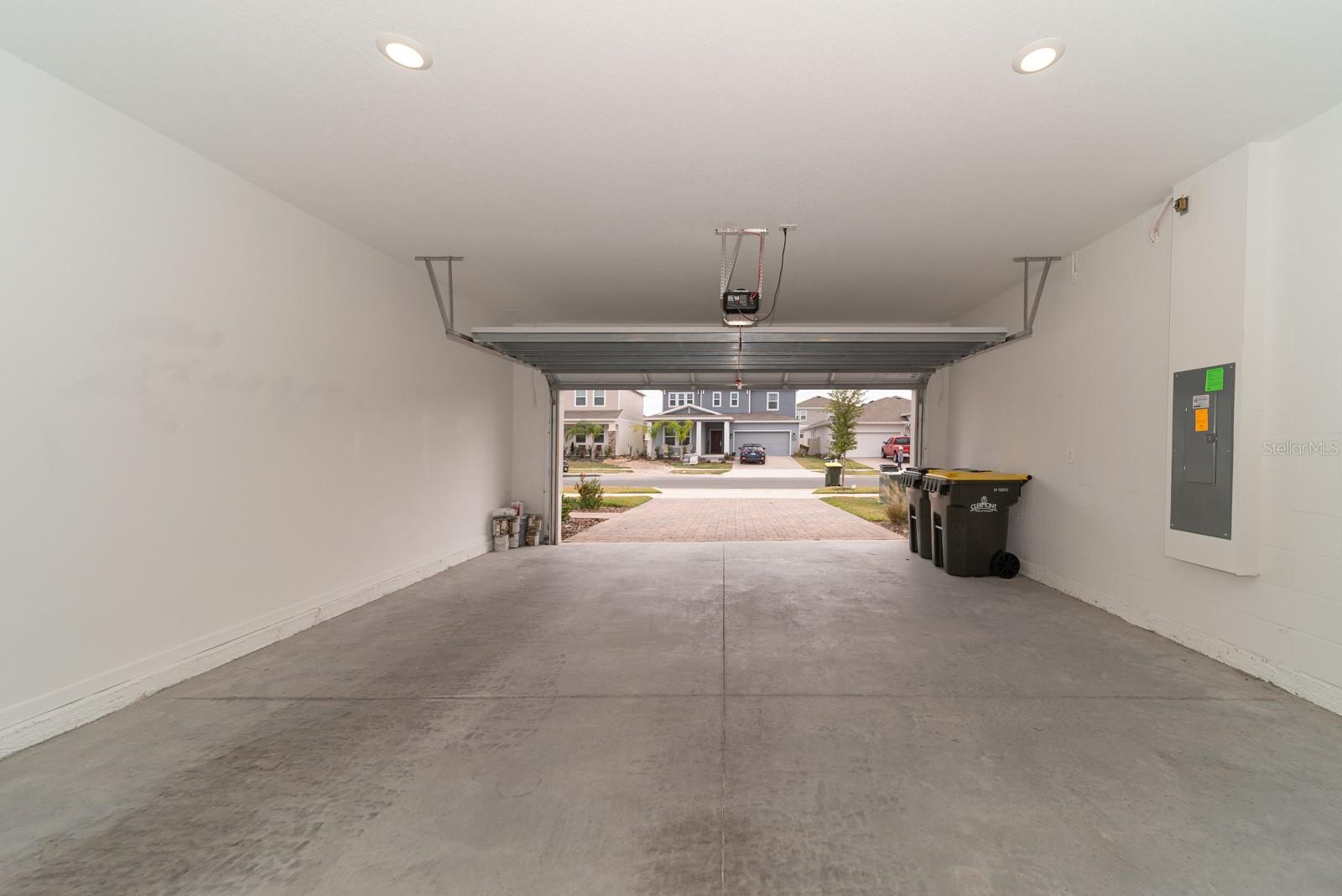 2898 ARMSTRONG AVE, CLERMONT, FL, 34714