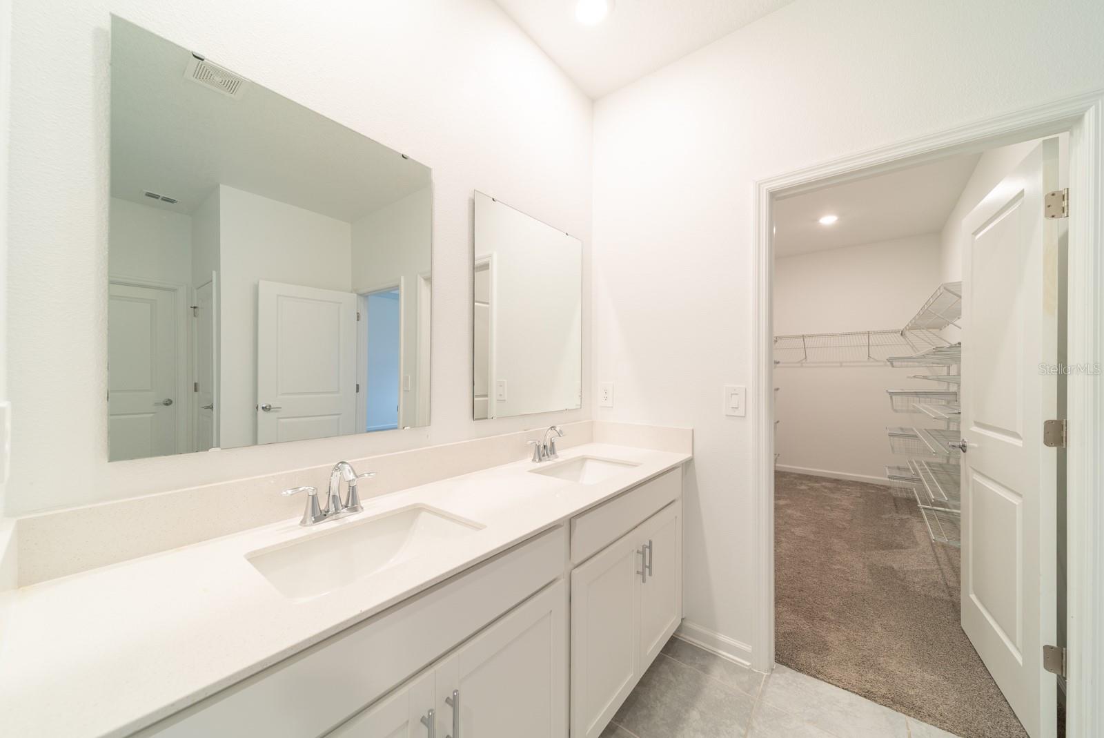 2898 ARMSTRONG AVE, CLERMONT, FL, 34714