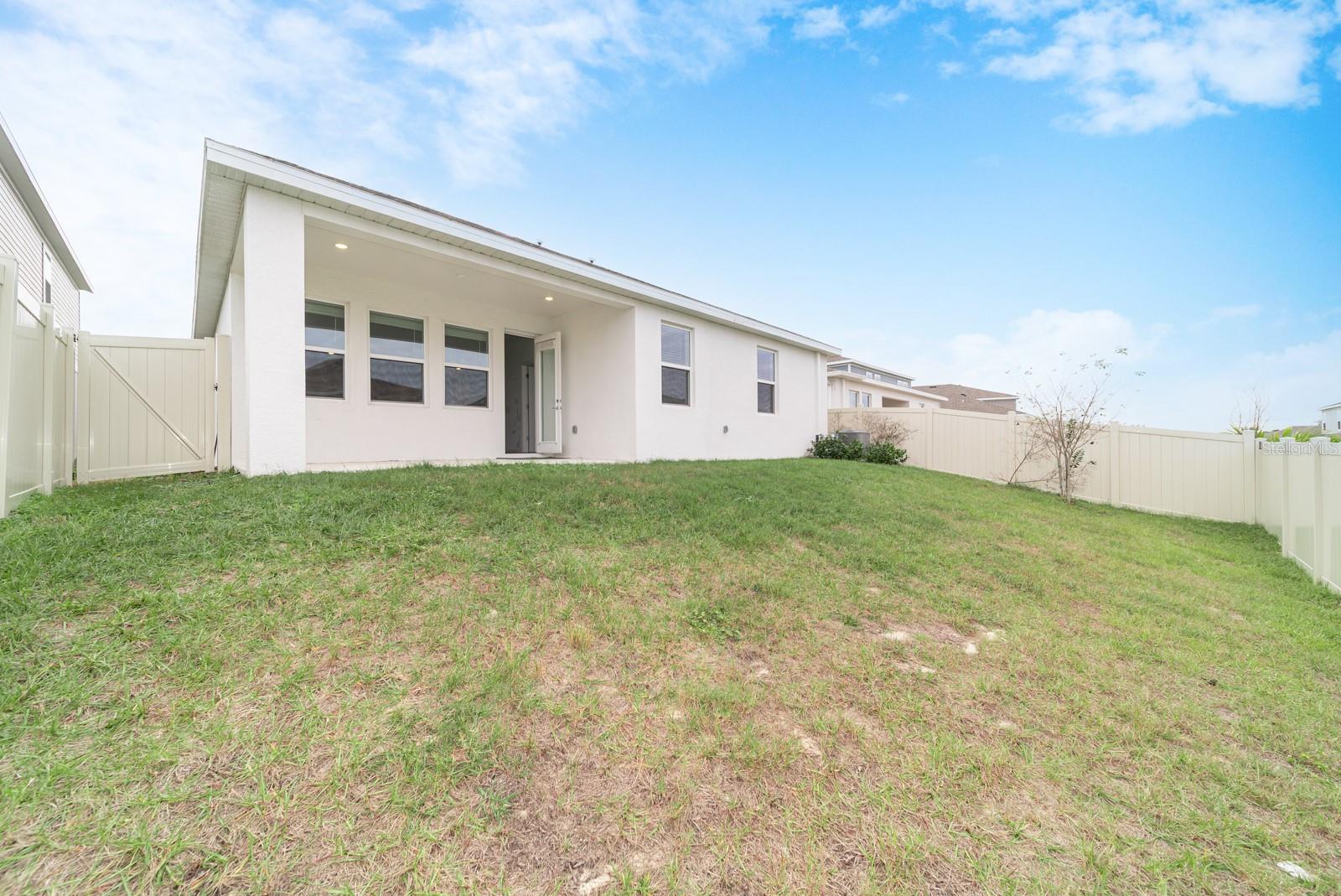2898 ARMSTRONG AVE, CLERMONT, FL, 34714