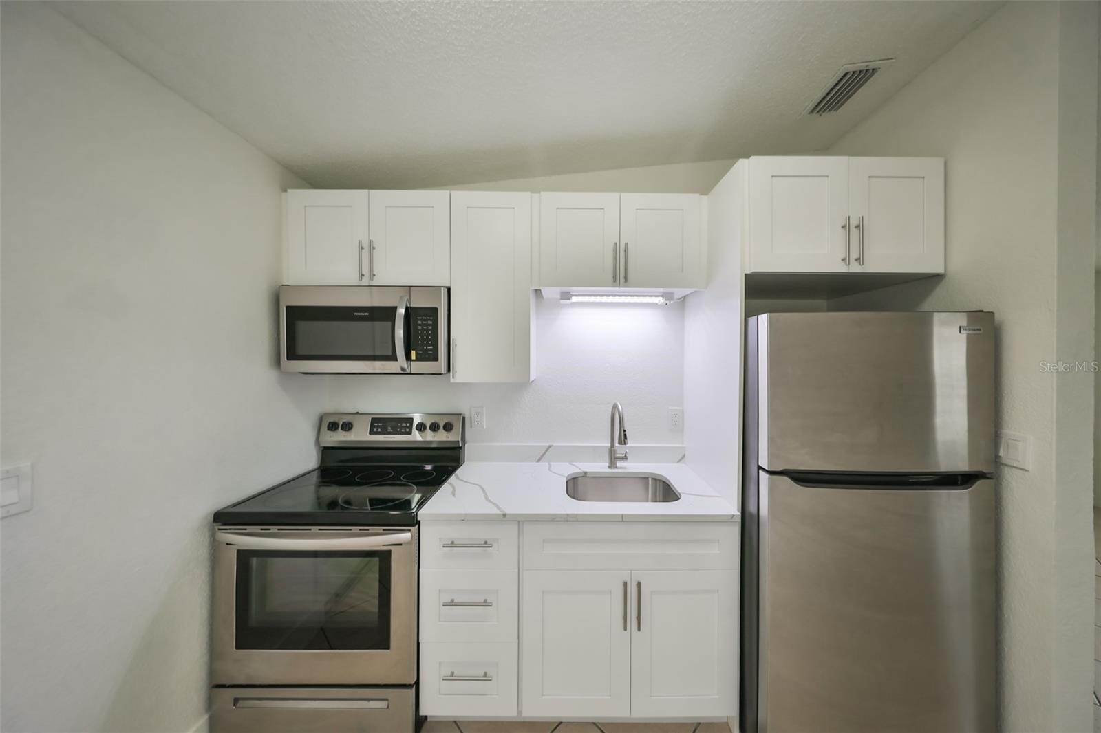 3710 DANNY BRYAN BLVD, TAMPA, FL, 33619