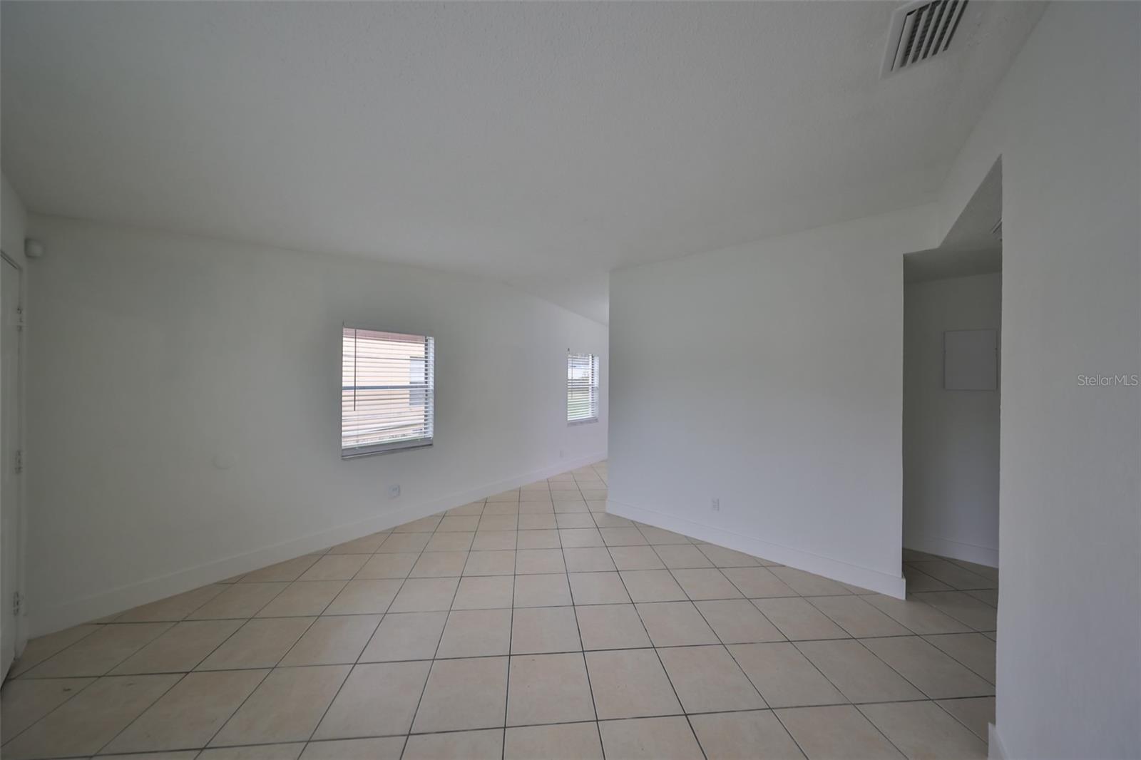 3710 DANNY BRYAN BLVD, TAMPA, FL, 33619
