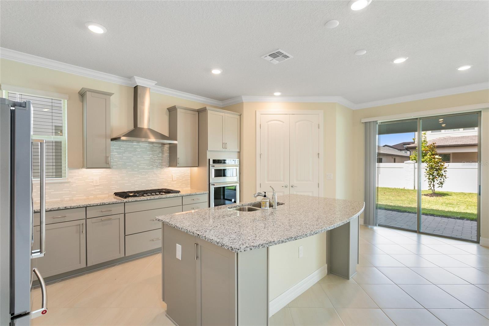 9212 HANGING VINE CT, ORLANDO, FL, 32836