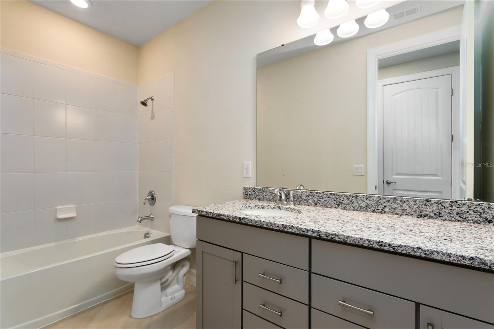 9212 HANGING VINE CT, ORLANDO, FL, 32836