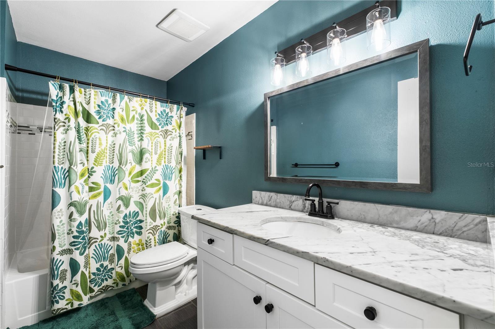 2042 YORKSHIRE DR, WINTER PARK, FL, 32792
