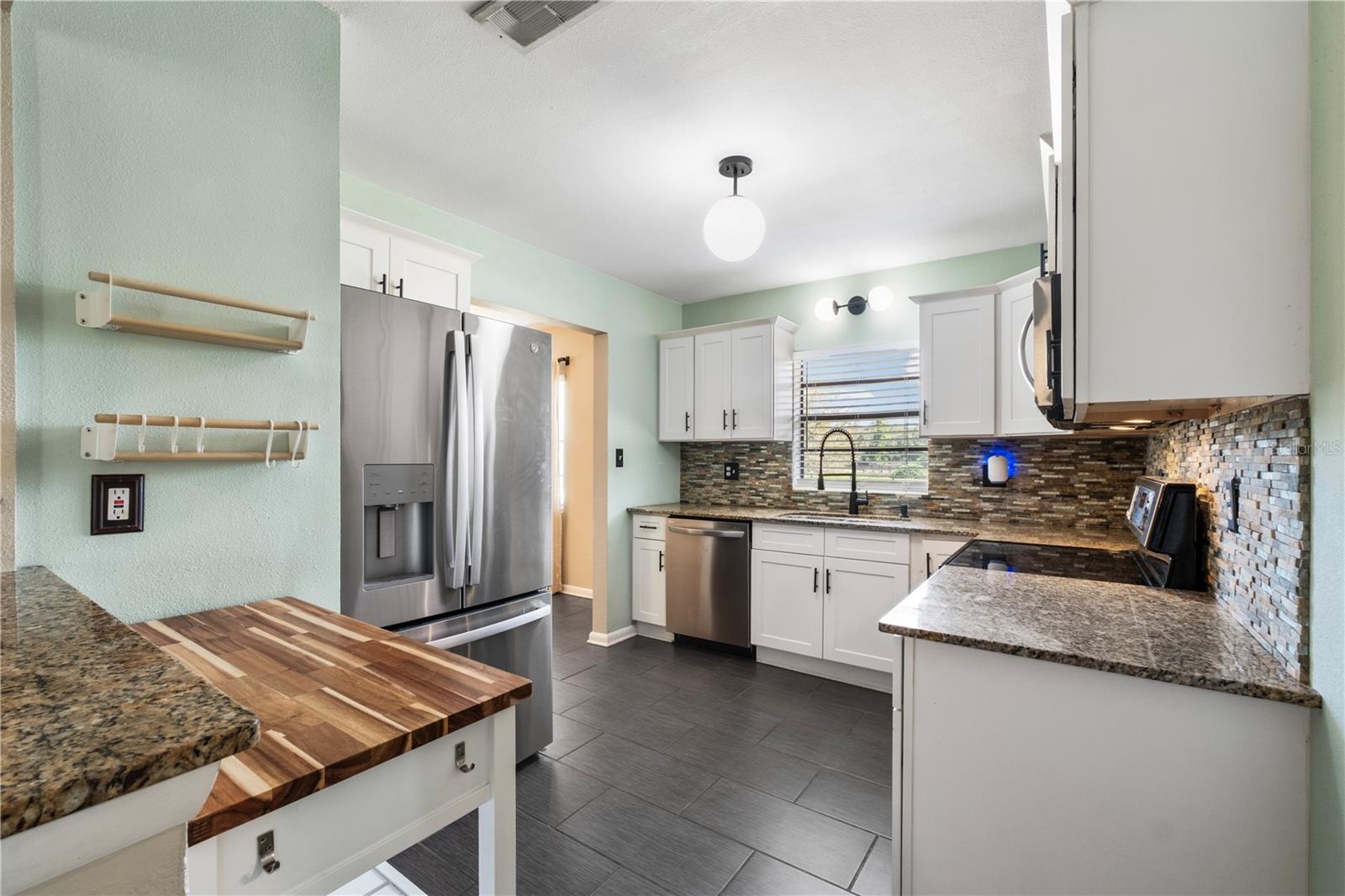 2042 YORKSHIRE DR, WINTER PARK, FL, 32792
