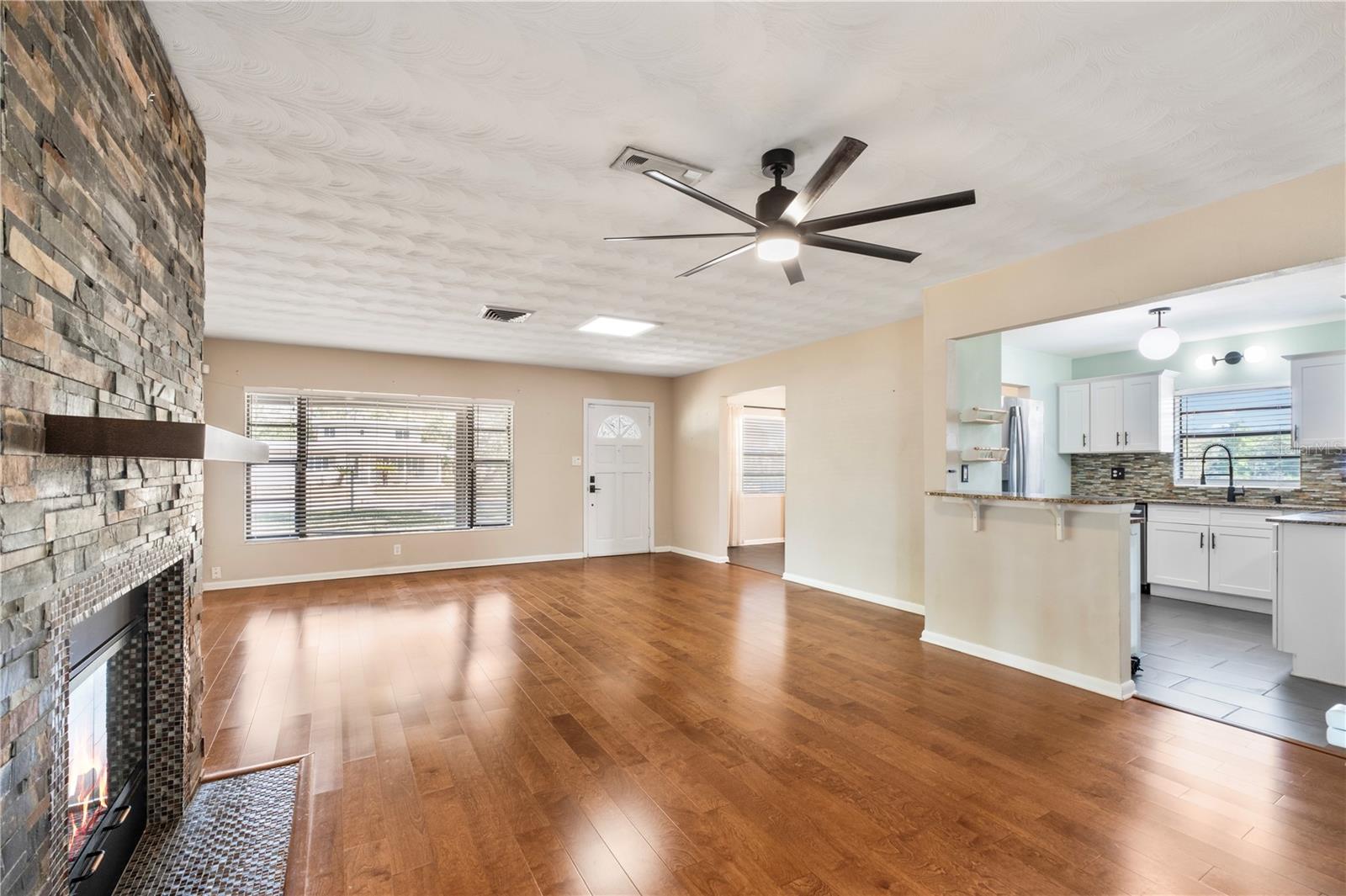 2042 YORKSHIRE DR, WINTER PARK, FL, 32792